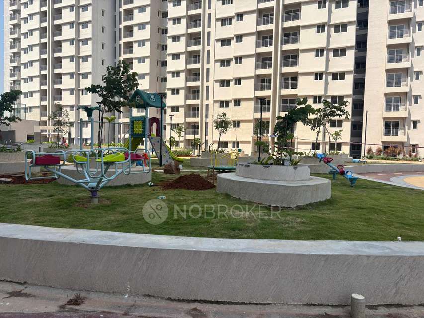 2 BHK Flat In Tvs Emerald Jardin, Singasandra For Sale  In Singasandra