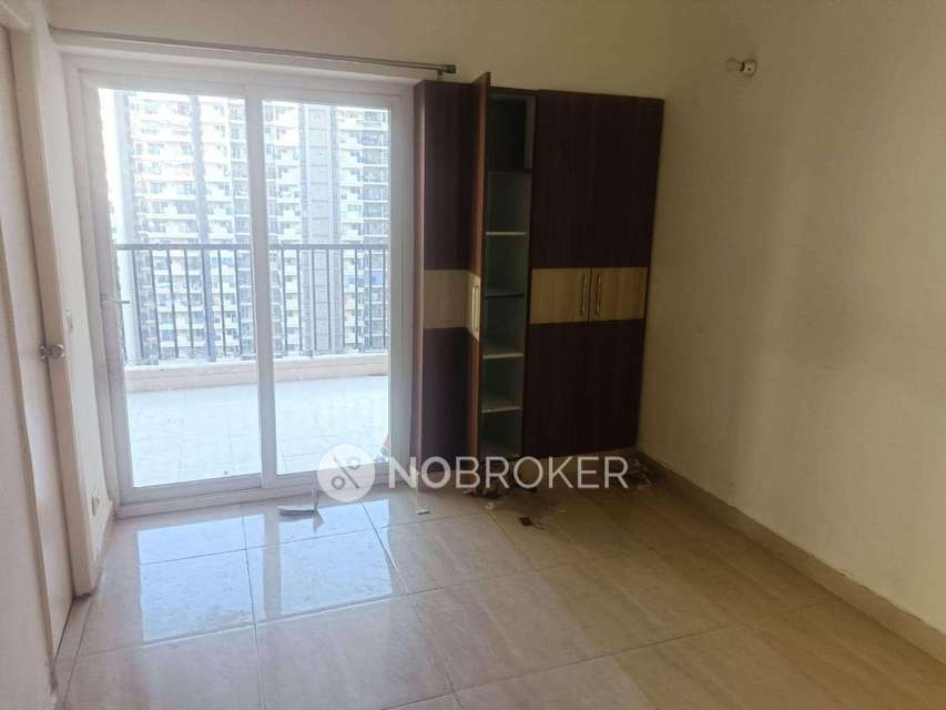 3 BHK Flat In 14th Avenue For Sale  In Gaur City 2