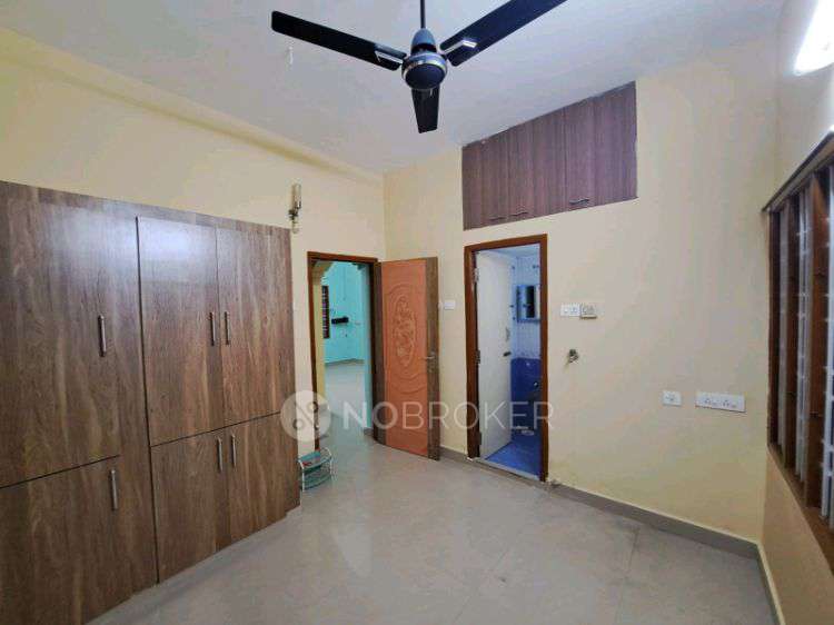 2 BHK Flat In Anandha Nivas for Rent  In Alandur