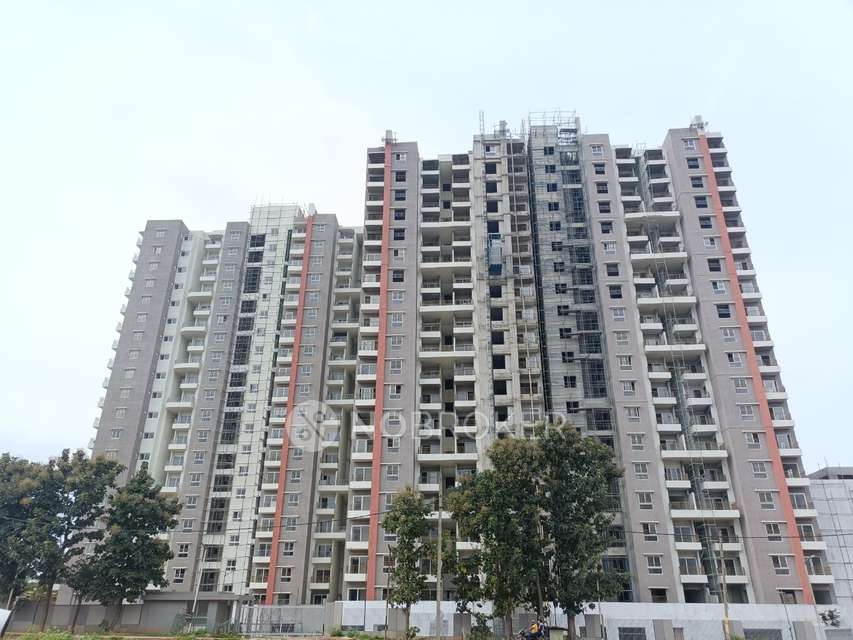 2 BHK Flat In Ajmera Lakeside Paradise For Sale  In Yelahanka