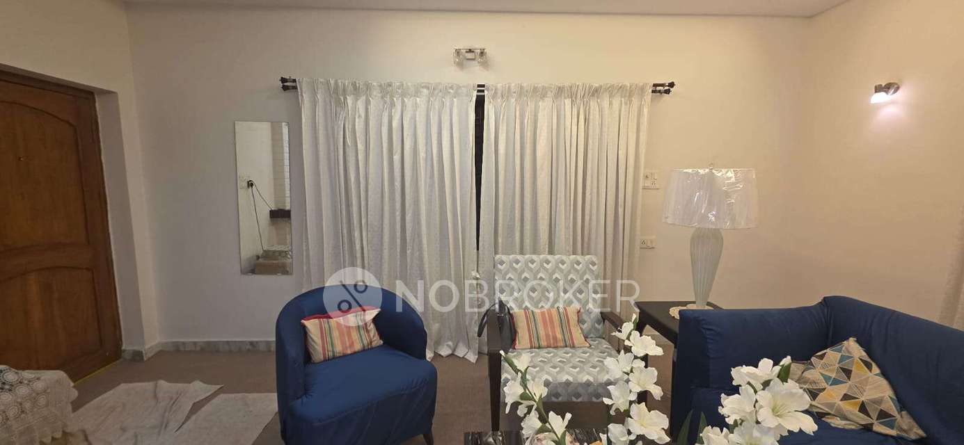 3 BHK Flat In Appartment For Sale  In Shoppers