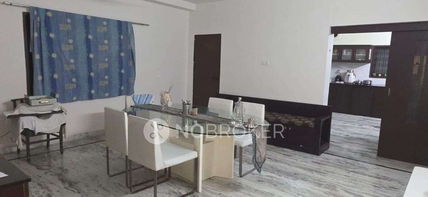 3 BHK Flat In Appartment For Sale  In Shoppers