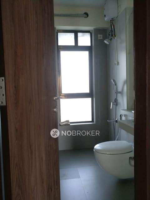 3 BHK Flat In Atmosphere  For Sale  In Mulund West,