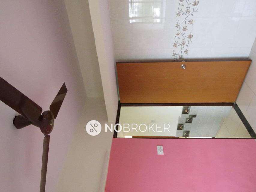 1 BHK Flat In Vijayalaxmi Chs For Sale  In Kurla