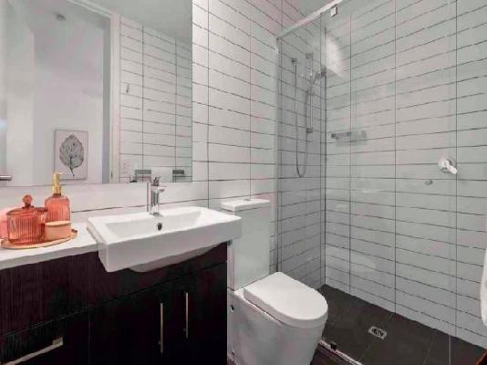 2 BHK Flat In Sangam Nero For Sale  In Bandra East