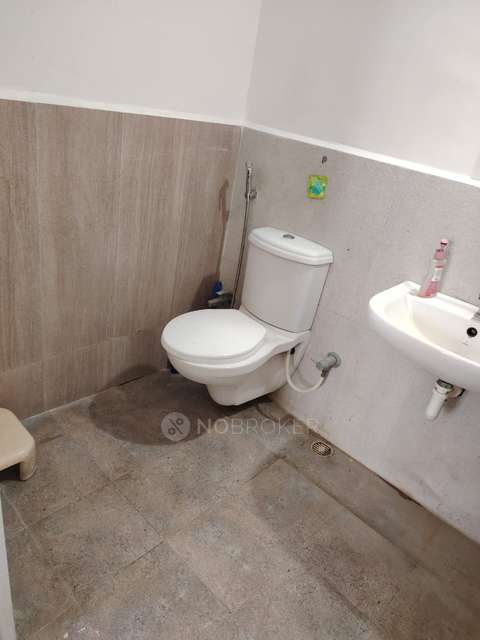 2 BHK Flat In Tower C, Pebbles High Mont, Tower C, Pebbles High Mont For Sale  In Highmont Road