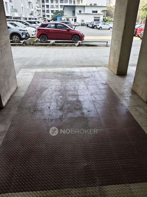 2 BHK Flat In Manjri Greenwoods for Rent  In Hadapsar