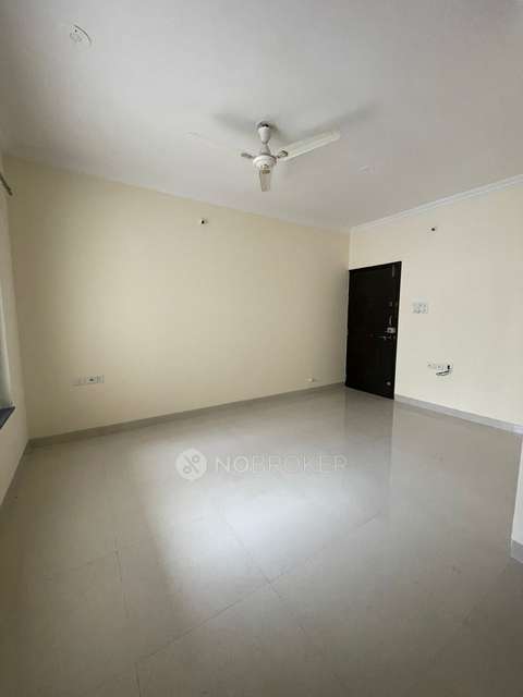 2 BHK Flat In Manjri Greenwoods for Rent  In Hadapsar