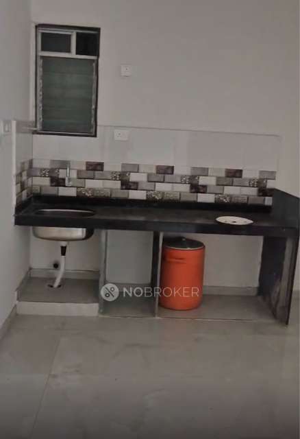 2 BHK Flat In Burj Ashrafi For Sale  In Mandvi