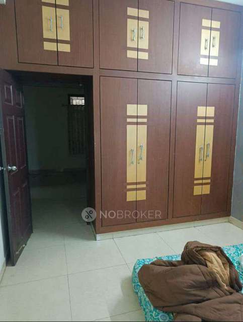 Single Room for Male In 3 BHK  In Sree Sai Teja  In Kukatpally  , Addagutta Society,