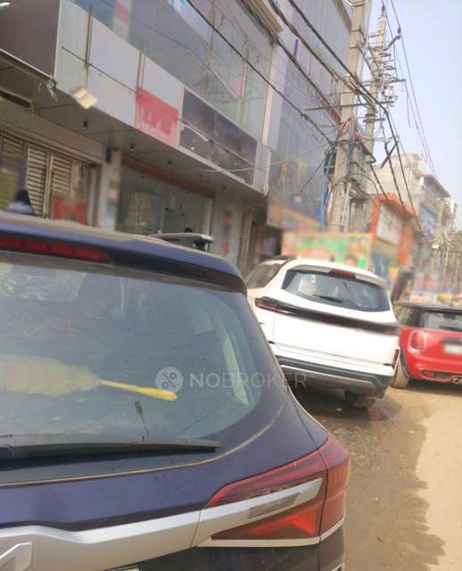 Shop in Burari, Delhi for Rent 