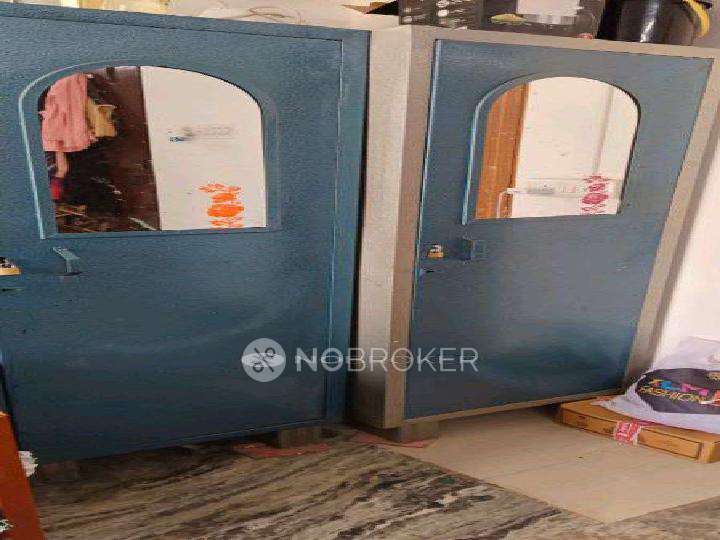 PG for Girls in Navalur