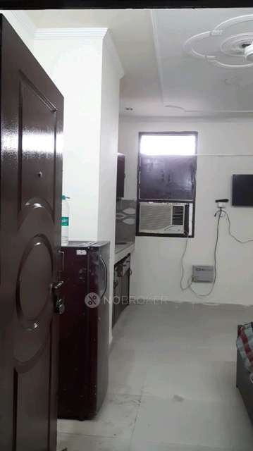 1 RK House for Rent  In Sushant Lok Phase 1 Sector 43