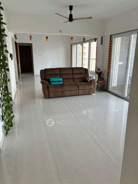 4 BHK Flat In Bhandari 7 Plumeria Drive for Rent  In Tathawade