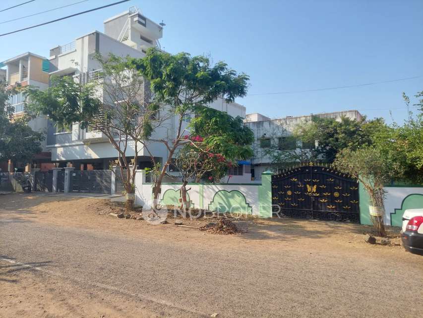 Commercial Property in Chitlapakkam, Chennai for Rent 
