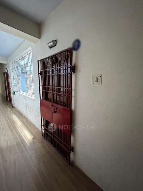2 BHK Flat In Tnhb Lig Sfs Ramapuram For Sale  In Chennai