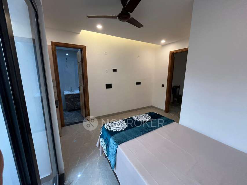 1 RK House for Rent  In Vasant Kunj