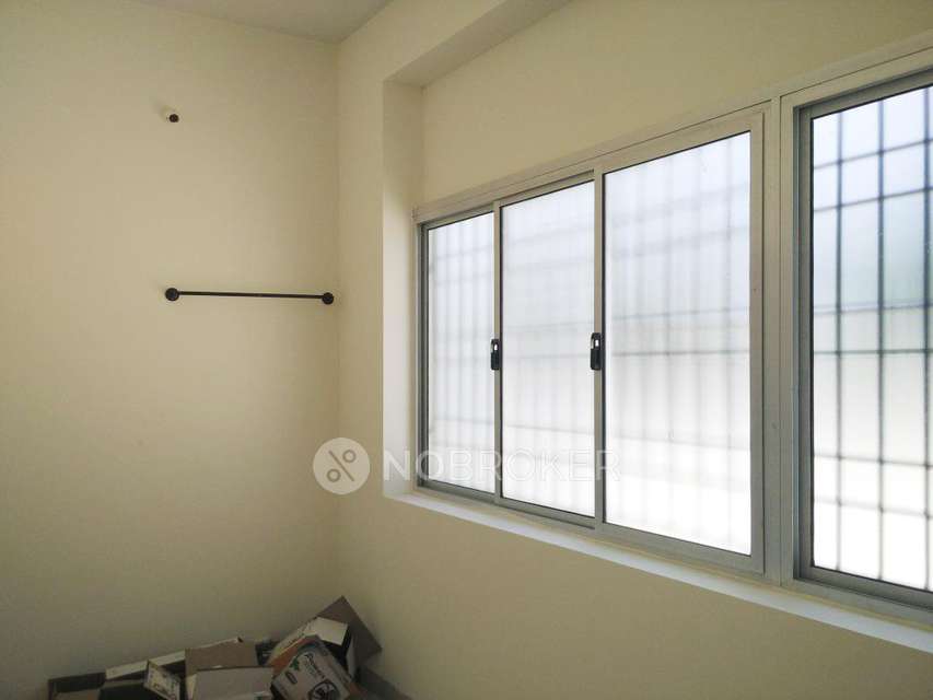 2 BHK Flat In Perfect Pascal For Sale  In Madipakkam