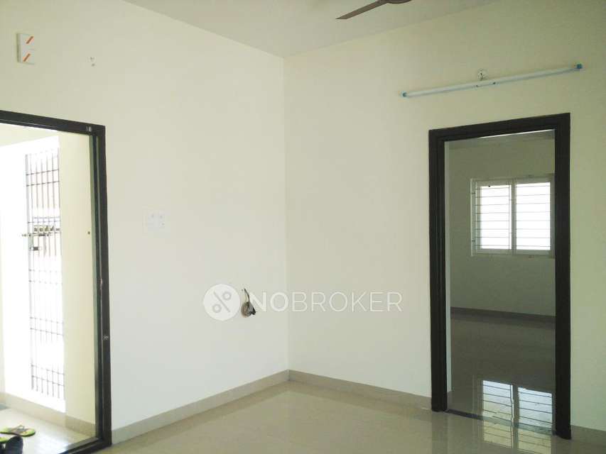 2 BHK Flat In Perfect Pascal For Sale  In Madipakkam