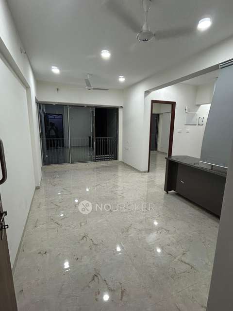 2 BHK Flat In Crystal Paradise Residences, Andheri East for Rent  In Crystal Paradise Residences