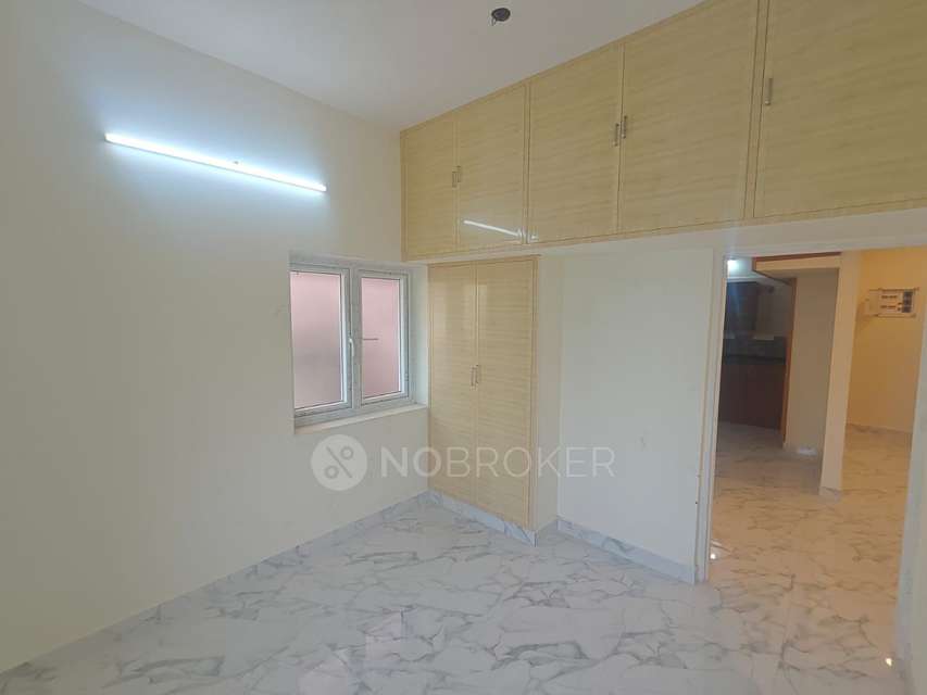 3 BHK Flat In Padi, Padi For Sale  In Padi Saravana Store