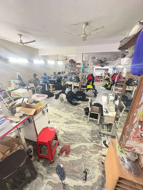 4+ BHK House For Sale  In Sainik Colony