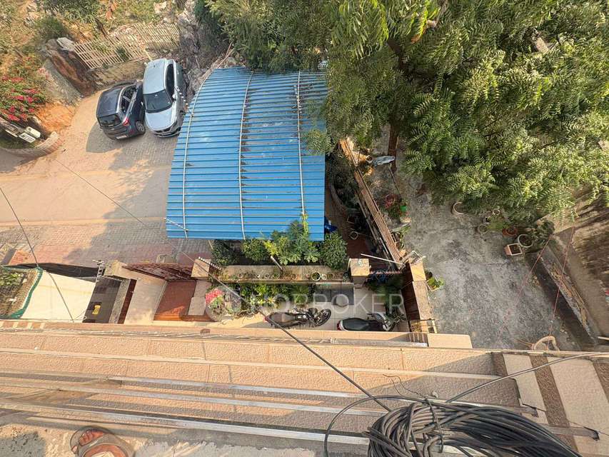 4+ BHK House For Sale  In Sainik Colony