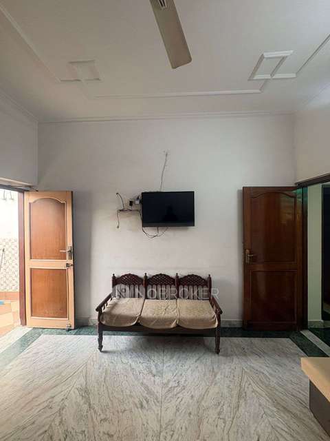 4+ BHK House For Sale  In Sainik Colony
