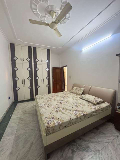 4+ BHK House For Sale  In Sainik Colony