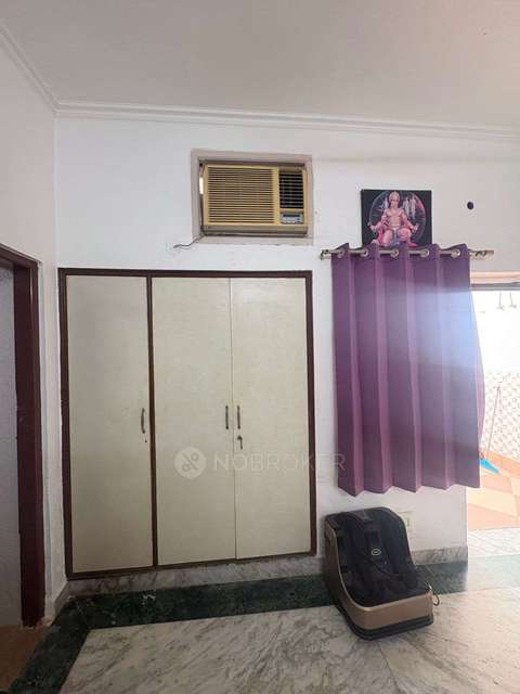 4+ BHK House For Sale  In Sainik Colony