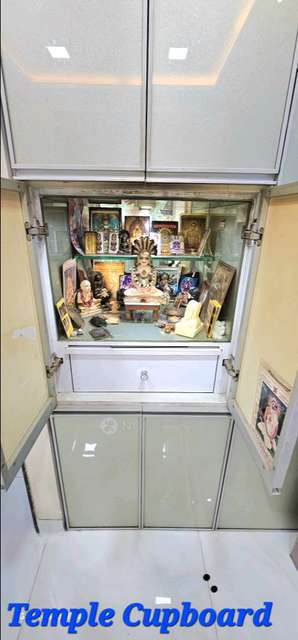 2 BHK Flat In Godiji Building Gulalwadi For Sale  In Pydhonie Godiji Building