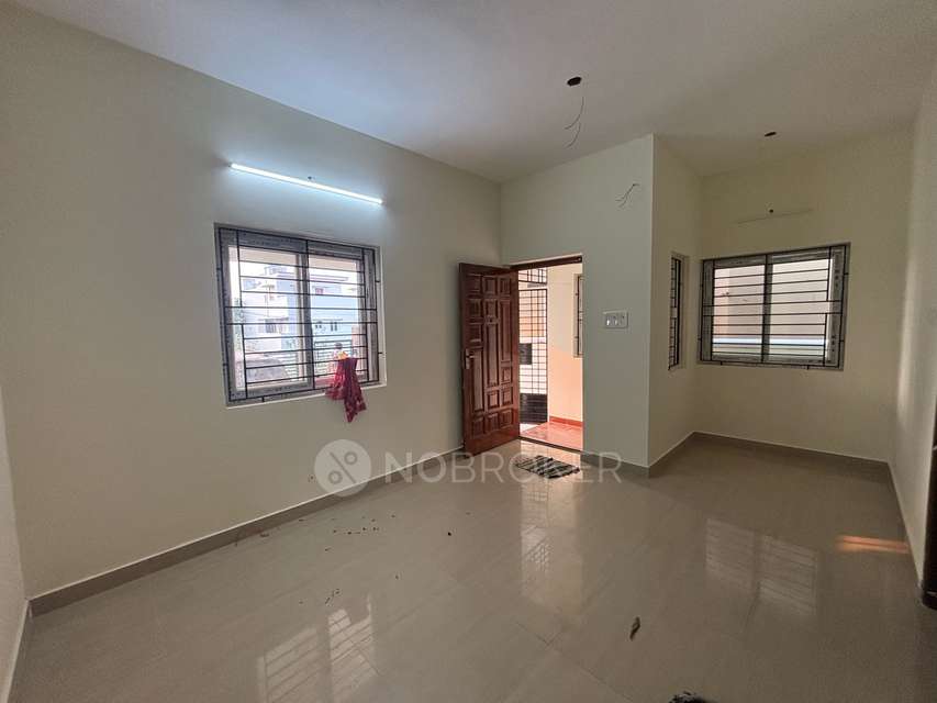 2 BHK Flat In Vip Grand Central for Rent  In Anakaputhur