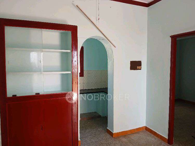 Office Space in 7, 1st Cross Street, Chennai for Rent 