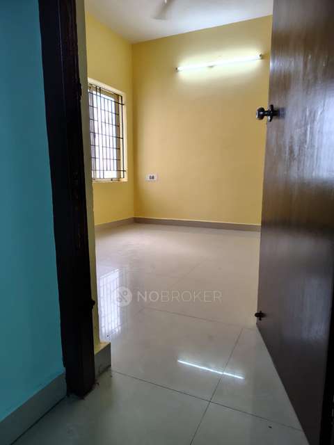 2 BHK Flat In Antony Gilters For Sale  In Madambakkam