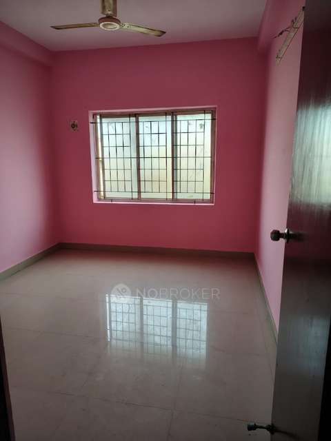 2 BHK Flat In Antony Gilters For Sale  In Madambakkam