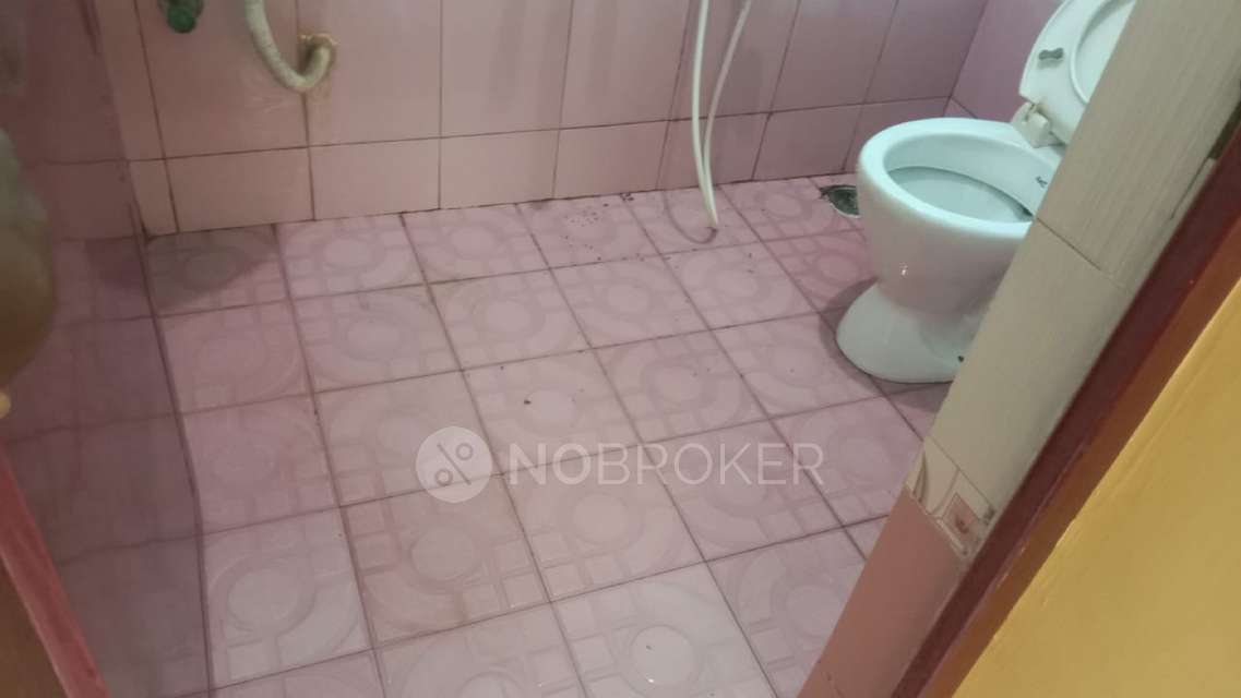 2 BHK Flat In Antony Gilters For Sale  In Madambakkam