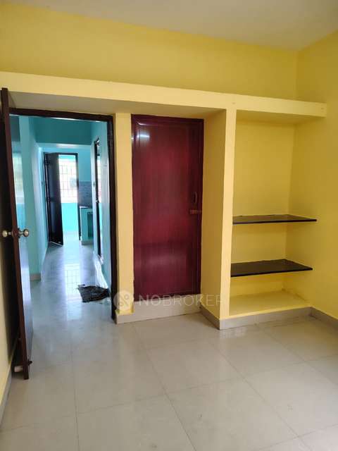 2 BHK Flat In Antony Gilters For Sale  In Madambakkam