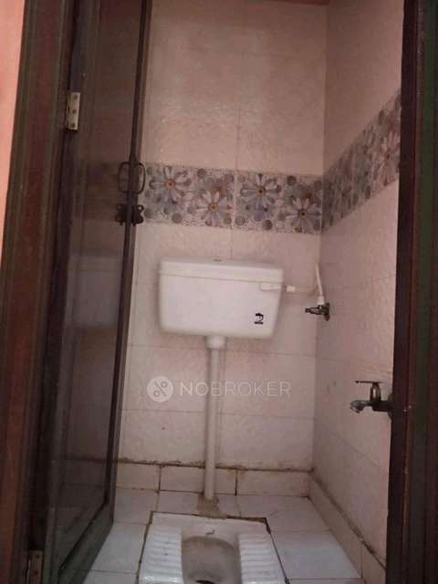 1 BHK Flat In Aprartment  For Sale  In Sahibabad