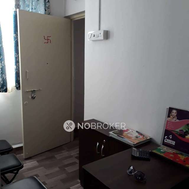 1 RK Flat In Pendse Bhuvan For Sale  In Sadashiv Peth