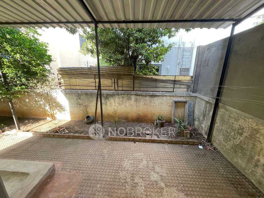 4 BHK House for Rent  In Equinox Analytics