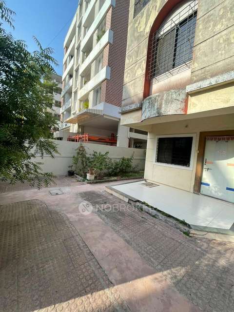 4 BHK House for Rent  In Equinox Analytics