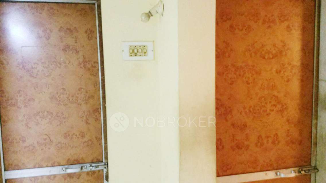 1 BHK Flat In Om Siddhivinayak Chs For Sale  In Thane West