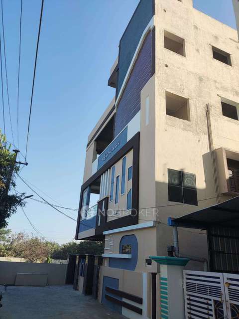 4+ BHK Flat For Sale  In Peerzadiguda