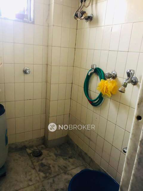 1 BHK Flat In Satkar Apartment  For Sale  In Malad West