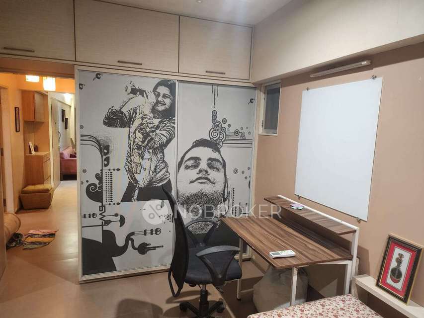 2 BHK Flat In New Akshay Cooperative Housing Society Limited  For Sale  In Subhash Road