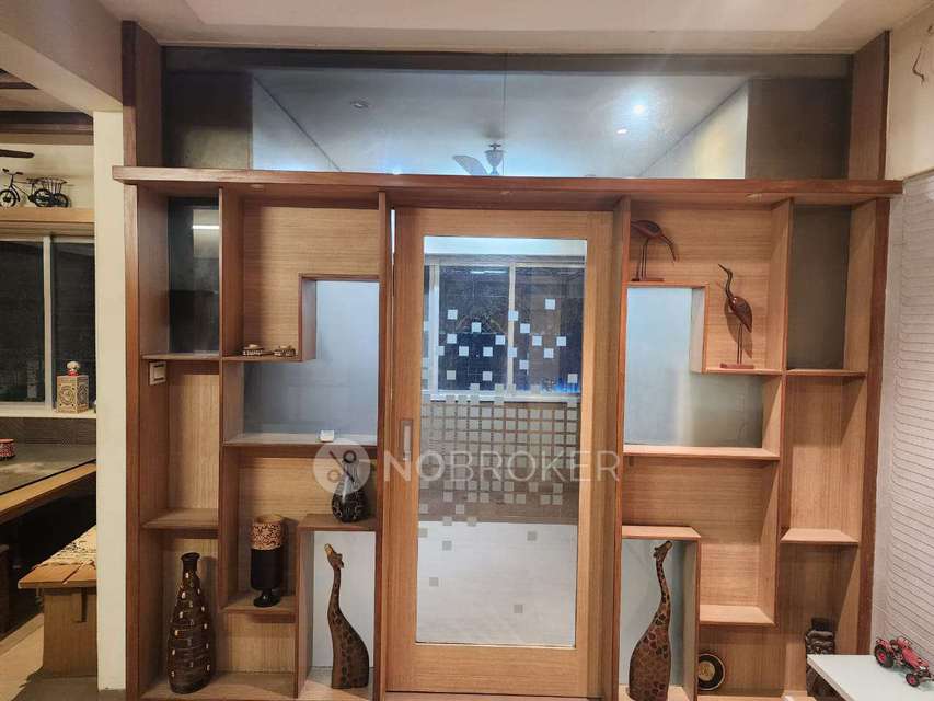 2 BHK Flat In New Akshay Cooperative Housing Society Limited  For Sale  In Subhash Road