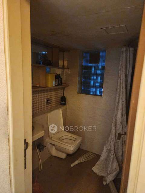 2 BHK Flat In New Akshay Cooperative Housing Society Limited  For Sale  In Subhash Road