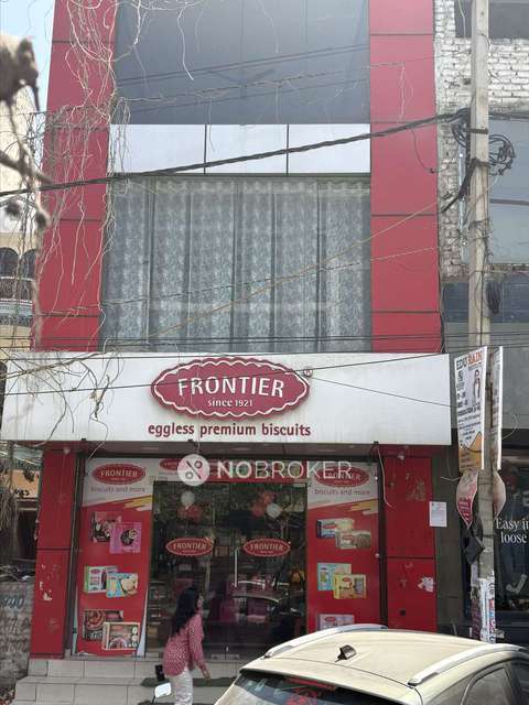 Showroom in Dwarka, Delhi for Rent 