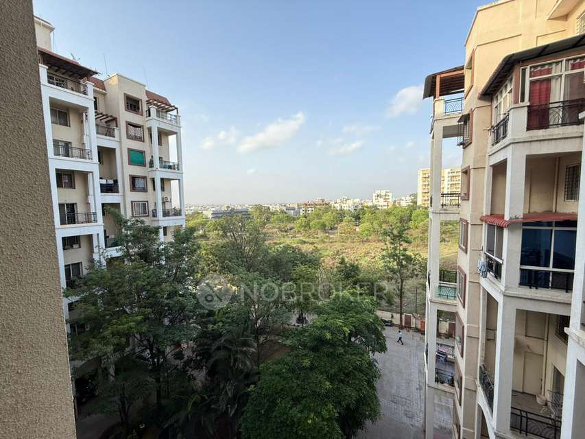 1 BHK Flat In Maple Woodz For Sale  In Wagholi
