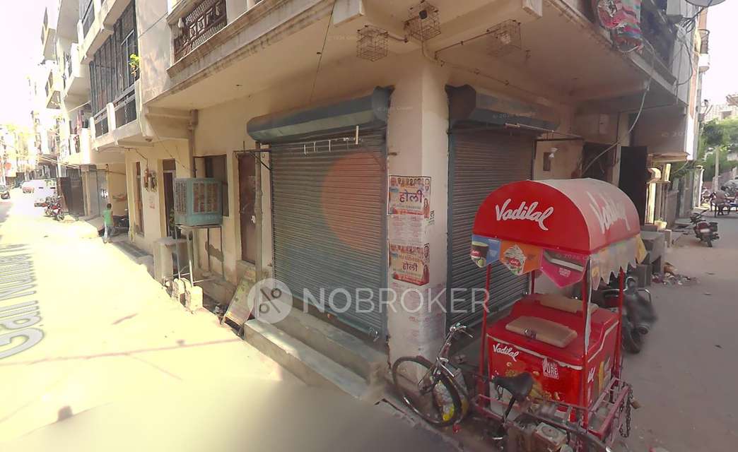 Shop in Sangam Vihar, Delhi for sale 